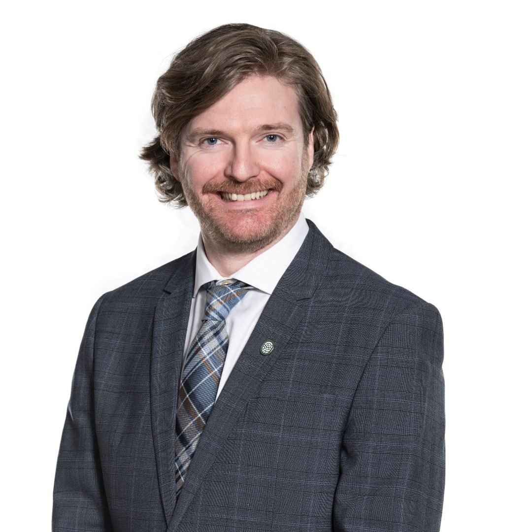 Hugo Larouche : Secrétaire général, vice-président responsabilité d’entreprise et communication, Agiska Coopérative